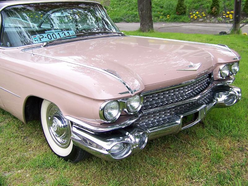 eladoamerikaiautok353.jpg